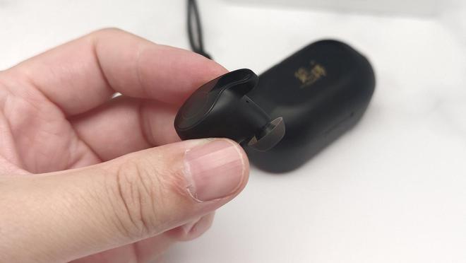 LairPods Pro+降噪耳机的安静魔力j9九游会入口消除嘈杂享受静谧时光 - 览邦(图1)